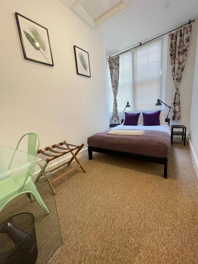 Located Two Bedroom Appartamento *